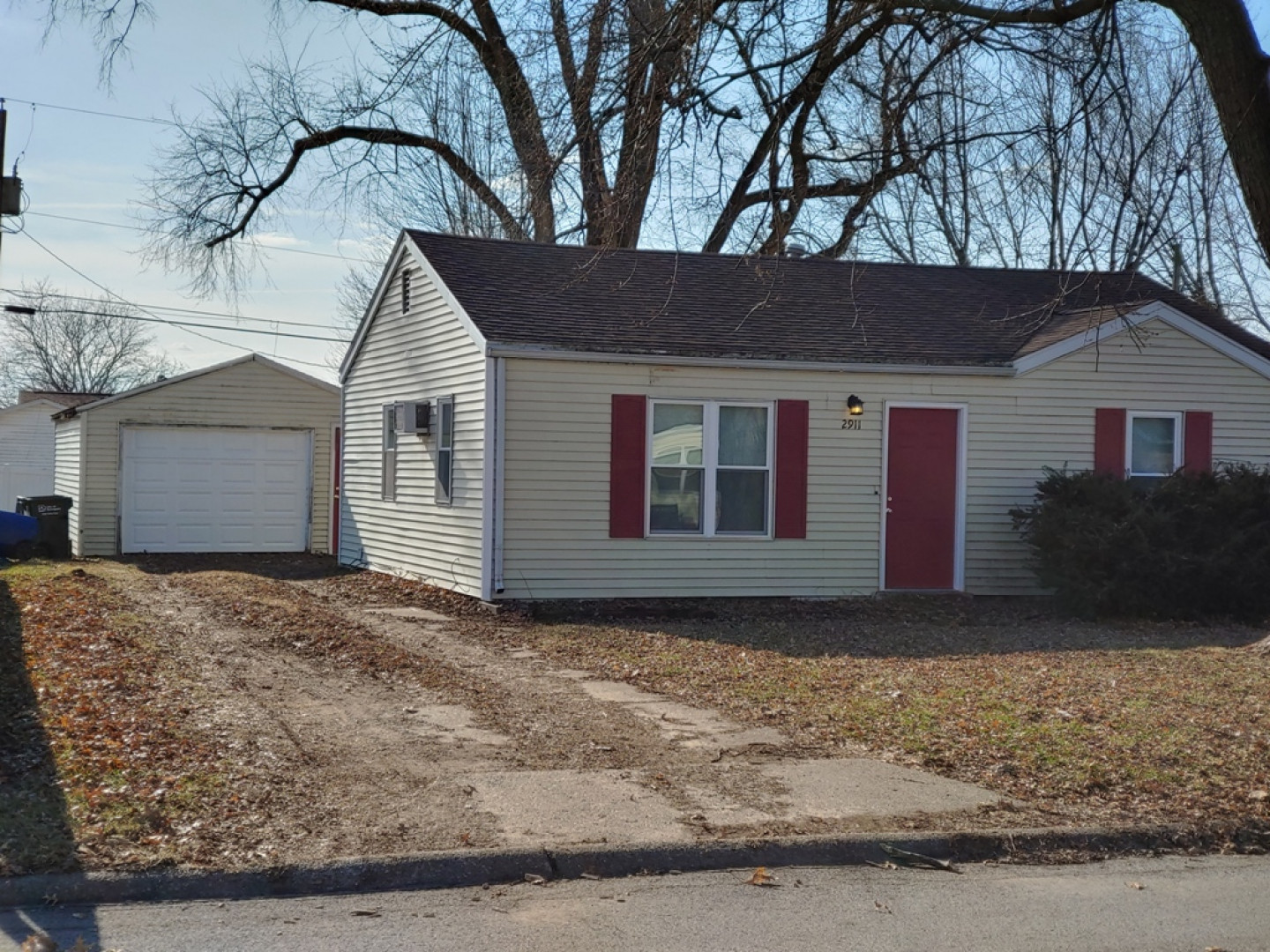 2911 W 67th Street First Financial Group L.C.